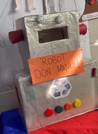 Robótica y Programación Escolar - Robot Don Manuel